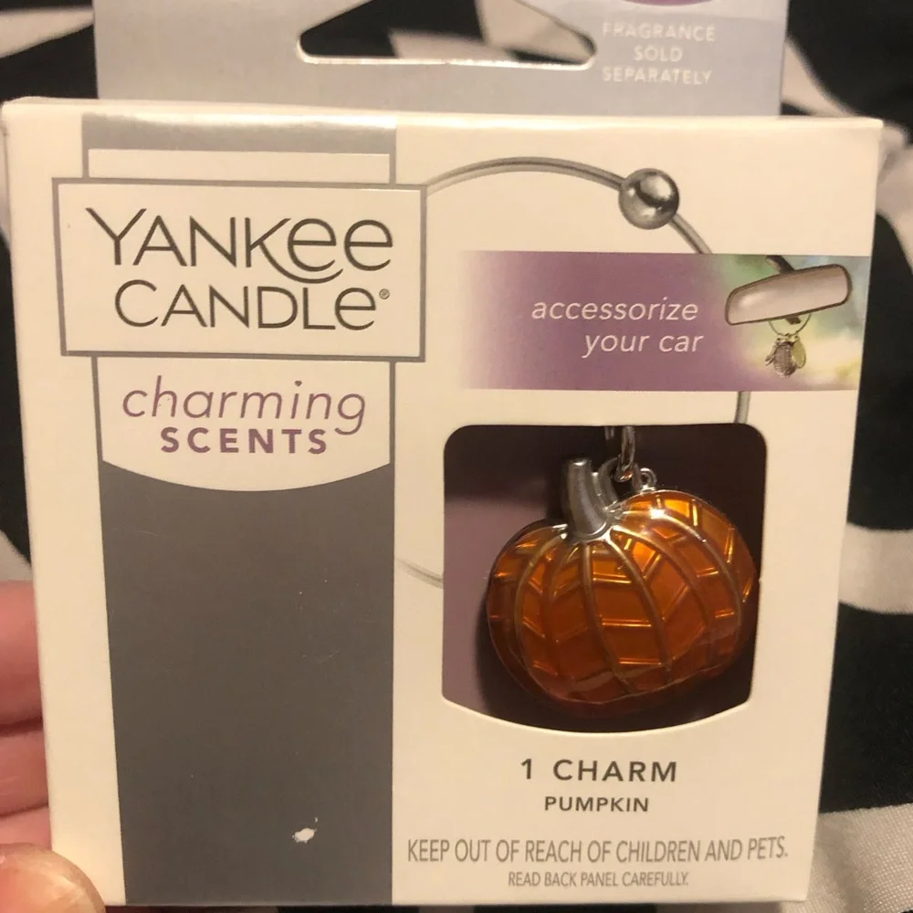 Yankee Candle Charming Scents Pumpkin Charm, New In Box - Picture 3 of 4